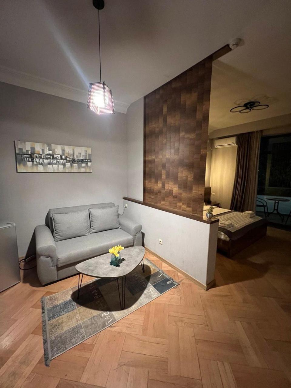 Hotel Livin Тбилиси Номер фото